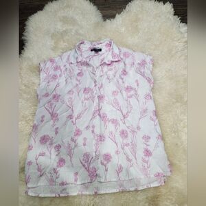 Saks Fifth Avenue White Blouse with Pink Floral Print 100% Linen Size Medium